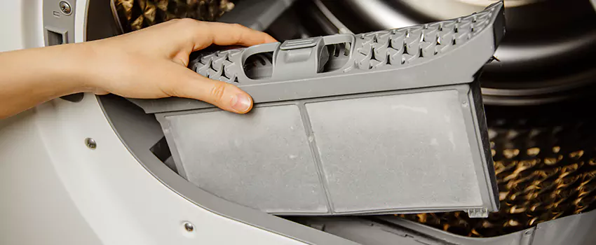 Signs Of A Clogged Dryer Lint Trap in Coral Terrace, Florida
